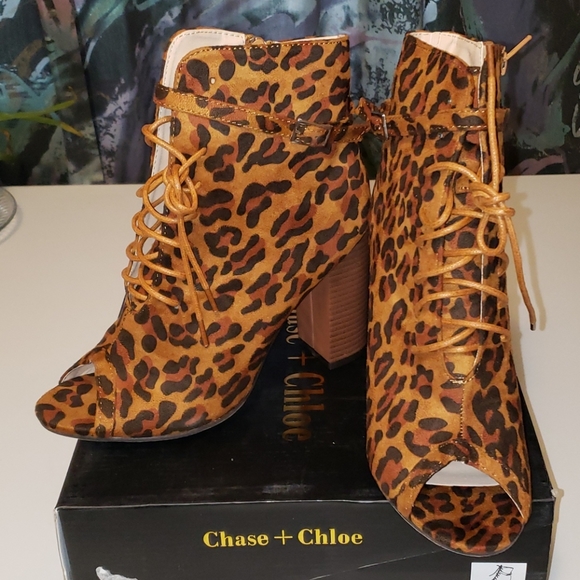 Chase + Chloe Shoes - ⭐Chase + Chloe Booties⭐